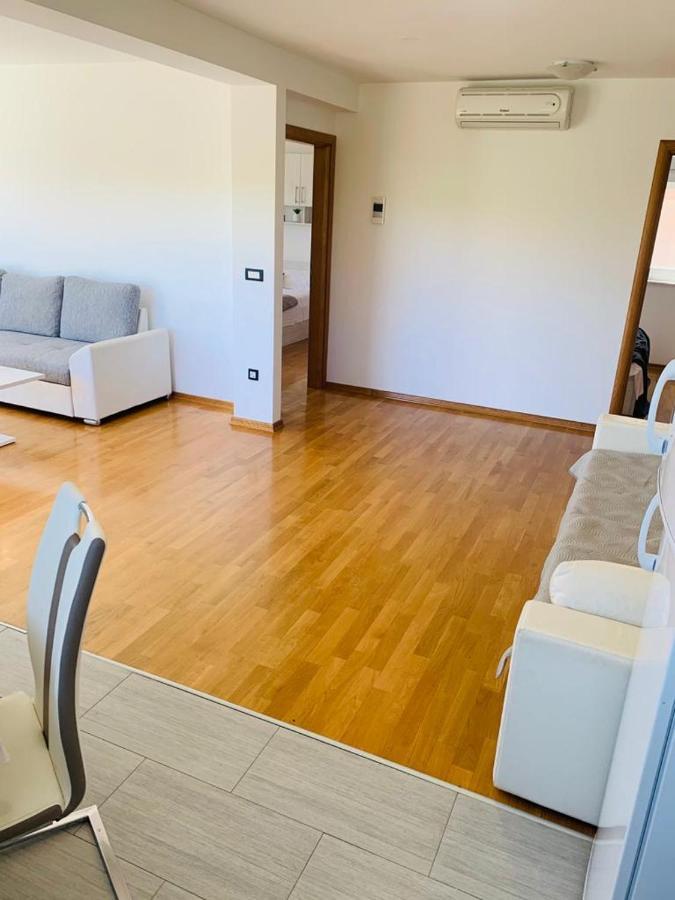 Apartments Nika Сукошан Экстерьер фото