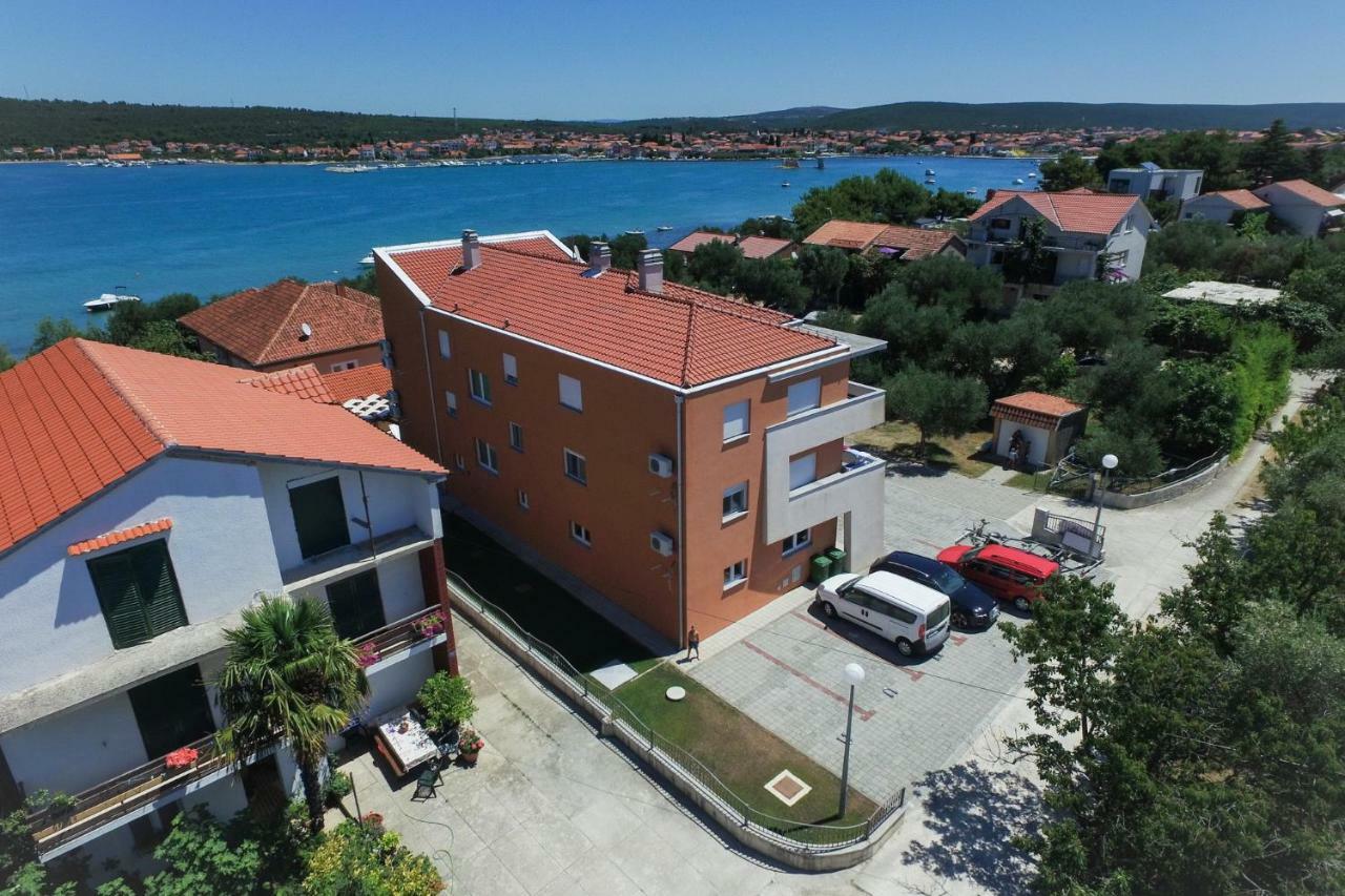 Apartments Nika Сукошан Экстерьер фото
