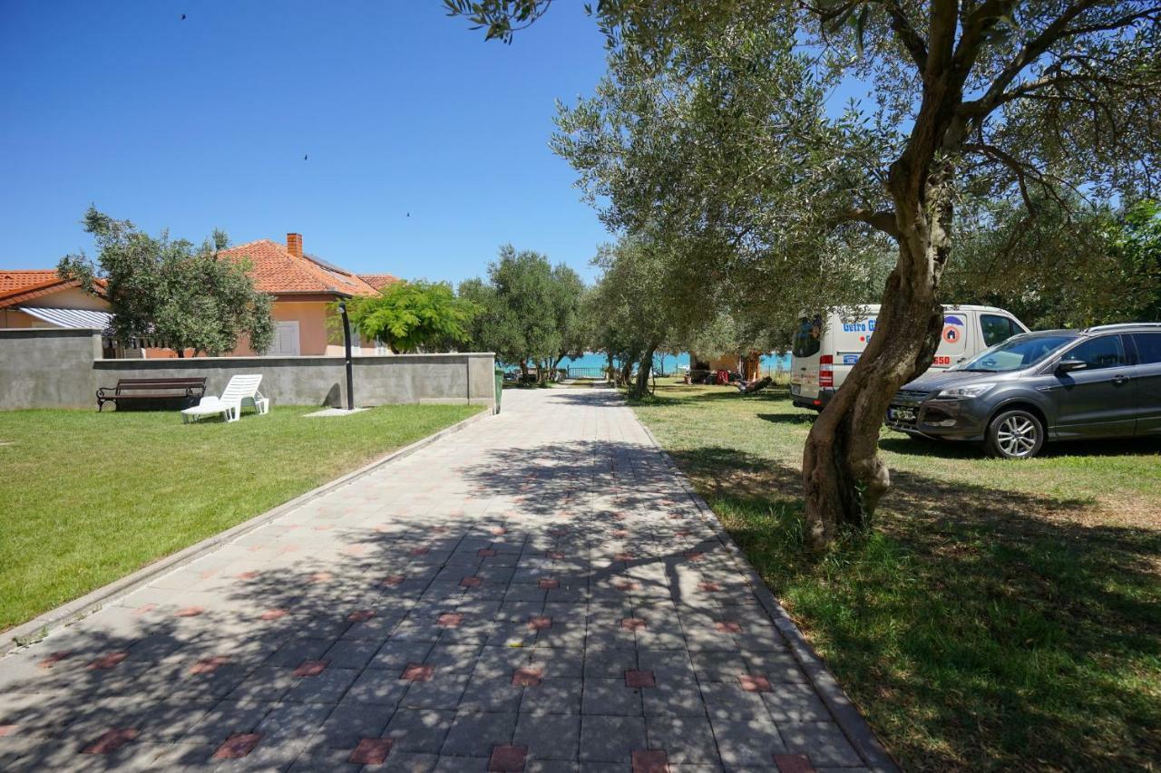 Apartments Nika Сукошан Экстерьер фото